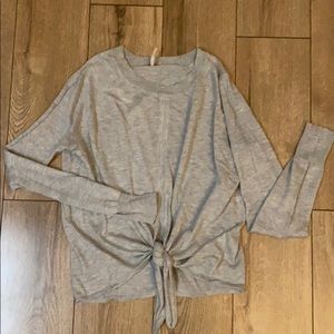 Super light material gray sweater